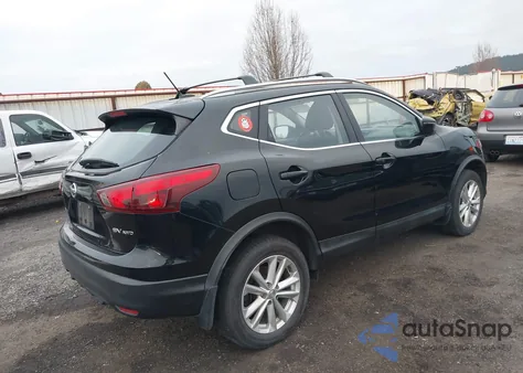 2018 Nissan Rogue Sport Sv из США, поврежденный, VIN JN1BJ1CR7JW600330